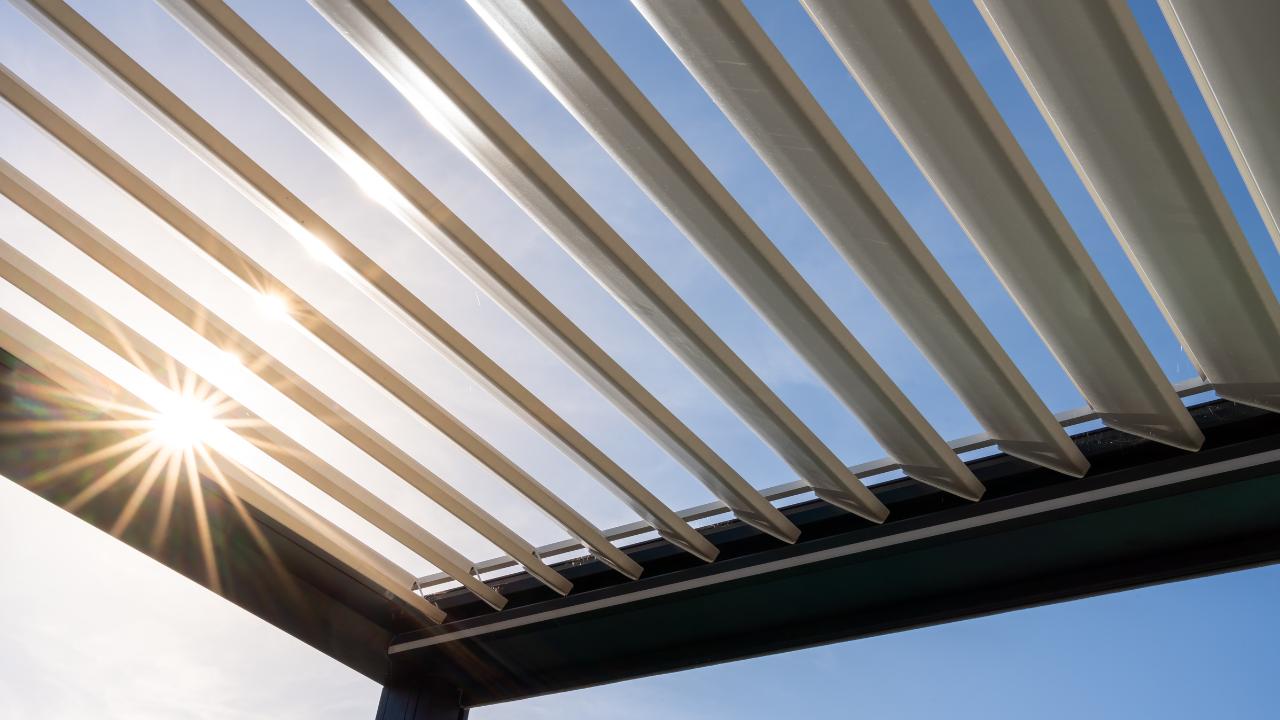 pergola lamas orientables 
